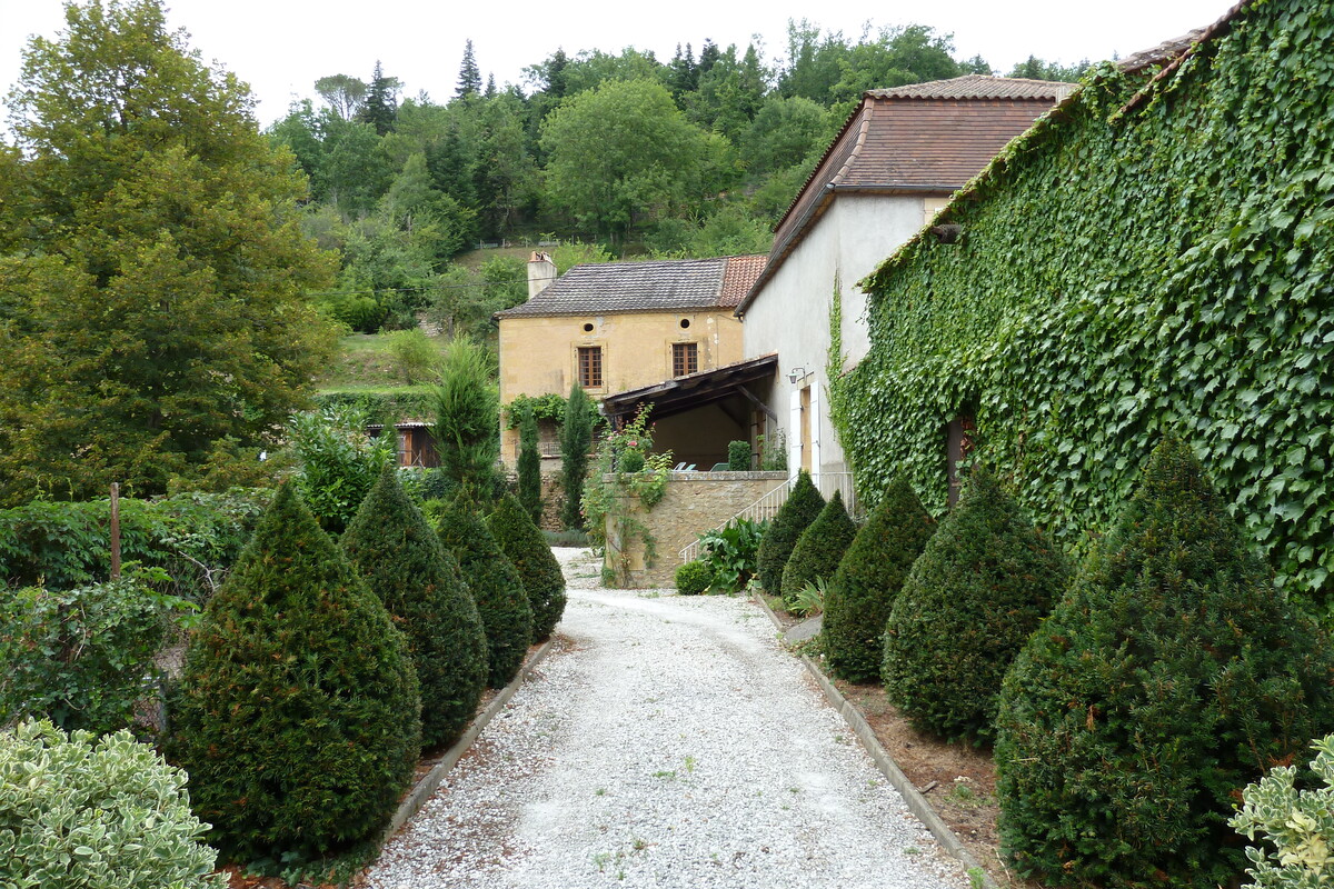 รูปถ่าย ฝรั่งเศส(France) กาดูแอ็ง(Cadouin) 2010-08 7