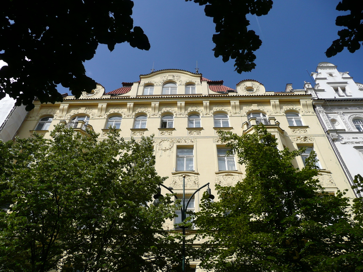 รูปถ่าย สาธารณรัฐเช็ก(Czech Republic) ปราก(Prague) ปารีซสกา(Parizska) 2007-07 32