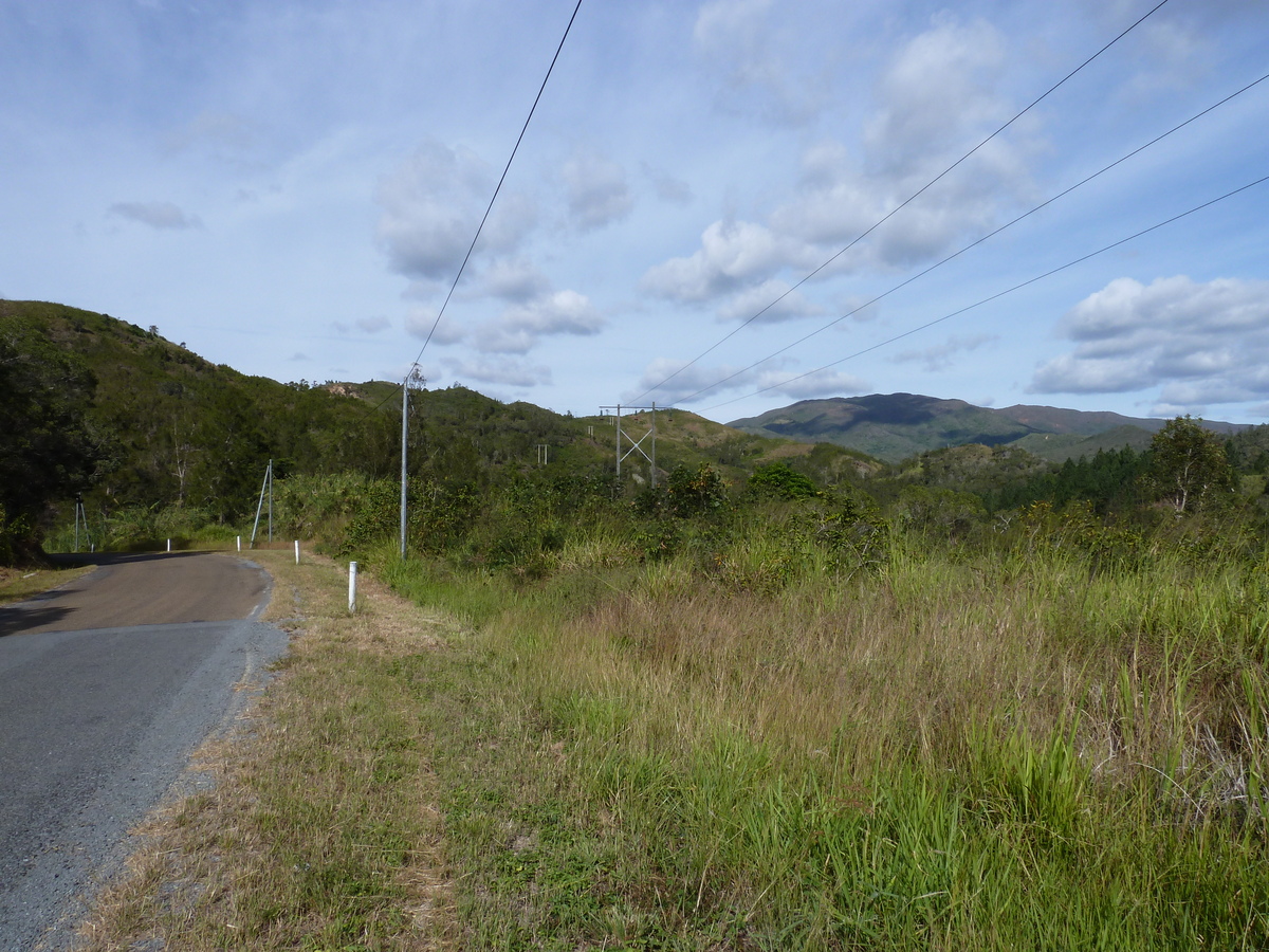 รูปถ่าย นิวแคลิโดเนีย(New Caledonia) ถนนจากตงตูตาไปทีโอ(Tontouta to Thio road) 2010-05 66