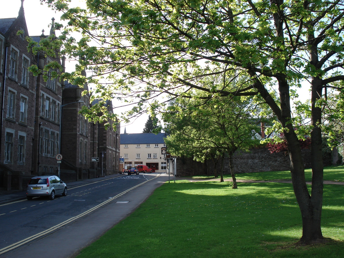 รูปถ่าย อังกฤษ(United Kingdom) มอนเมาธ์(Monmouth) 2006-05 21