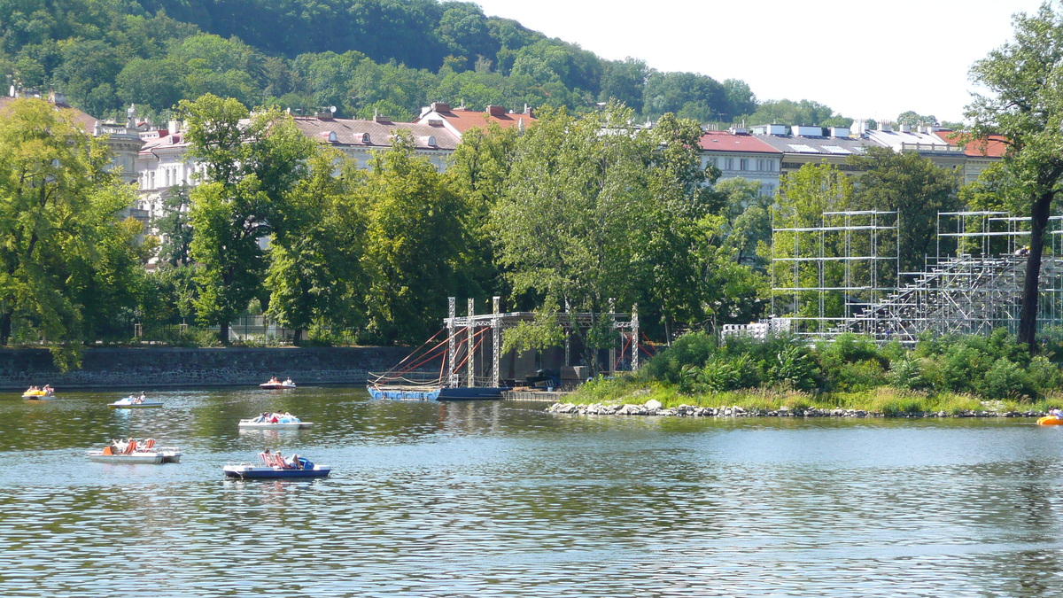 รูปถ่าย สาธารณรัฐเช็ก(Czech Republic) ปราก(Prague) สวนโซฟีน(Zofin Garden) 2007-07 21