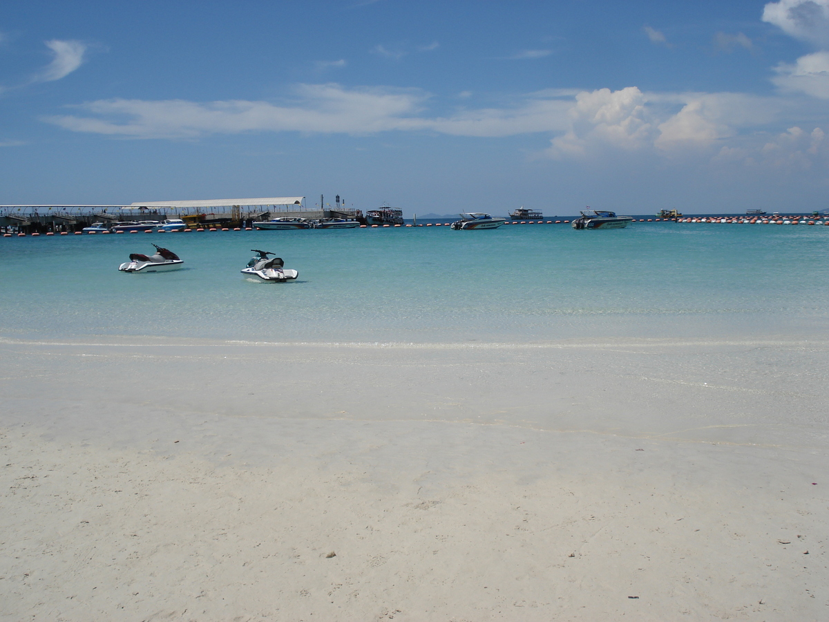 รูปถ่าย ไทย(Thailand) พัทยา(Pattaya) เกาะล้าน(Ko Larn) 2006-04 168