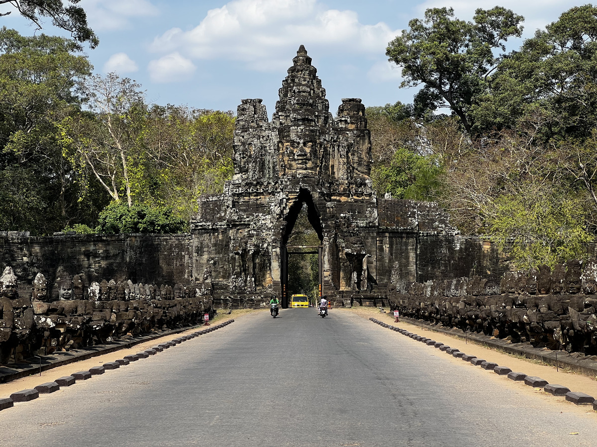 รูปถ่าย กัมพูชา(Cambodia) เสียมราฐ(Siem Reap) นครธม(Angkor Thom) 2023-01 18