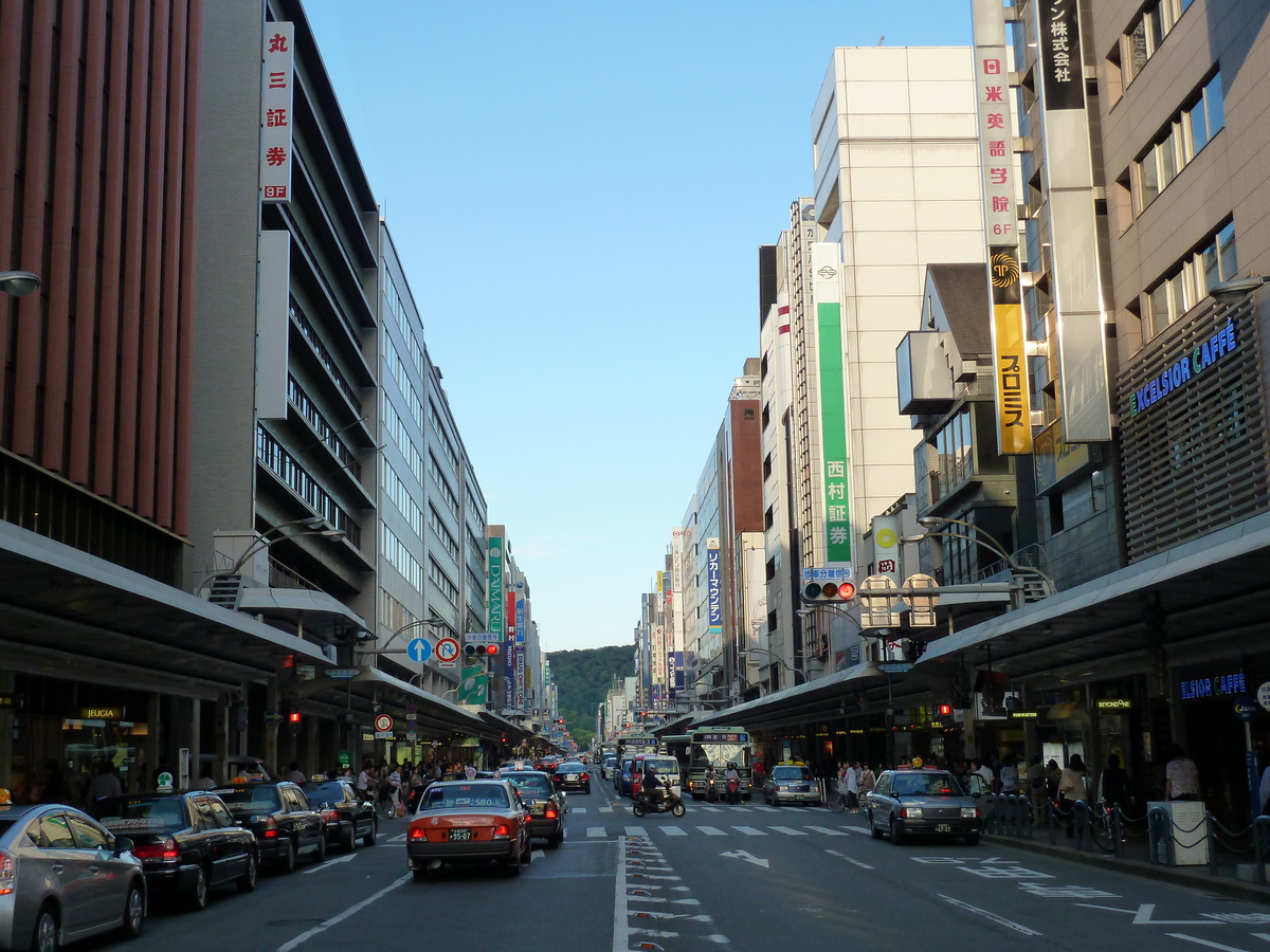 รูปถ่าย ญี่ปุ่น(Japan) เกียวโต(Kyoto) ถนนชิโจ(Shijo dori) 2010-06 23