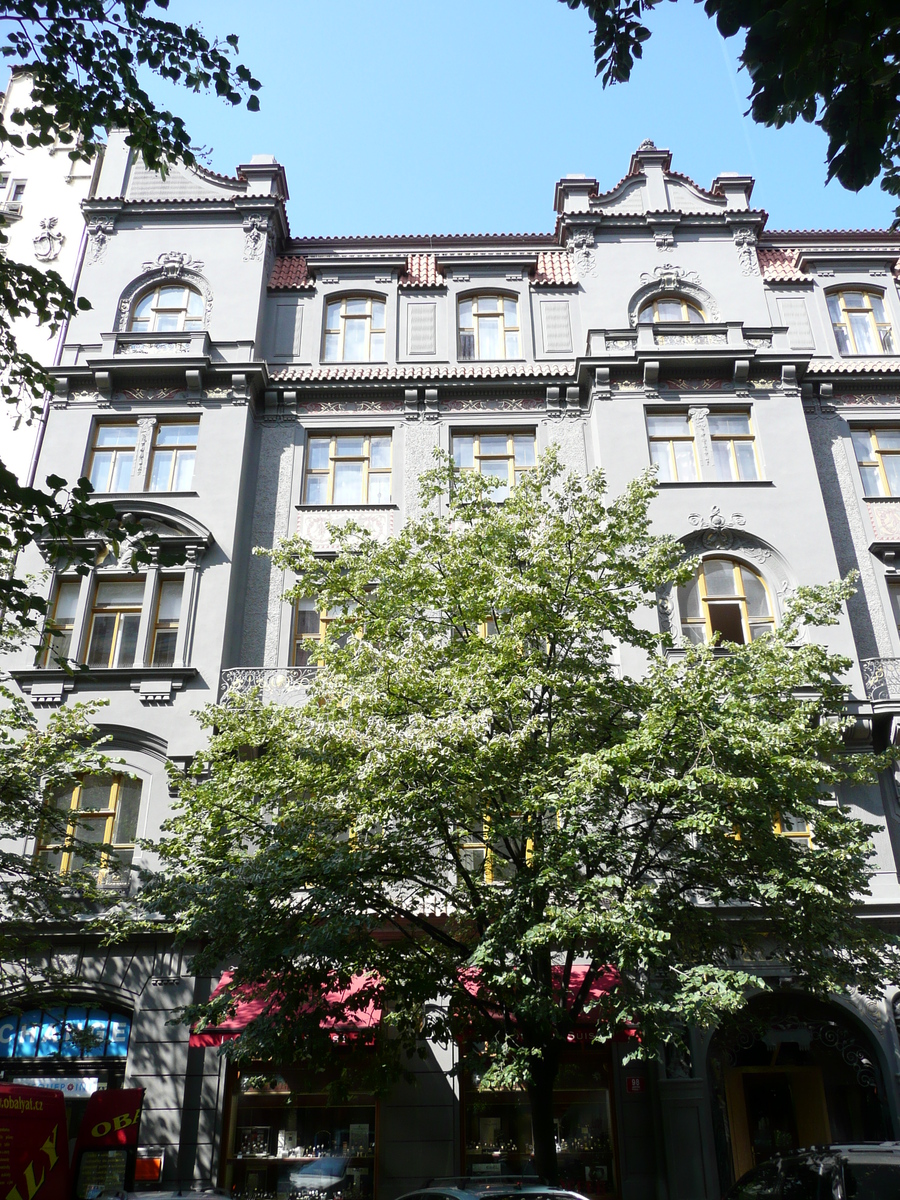 รูปถ่าย สาธารณรัฐเช็ก(Czech Republic) ปราก(Prague) ปารีซสกา(Parizska) 2007-07 45