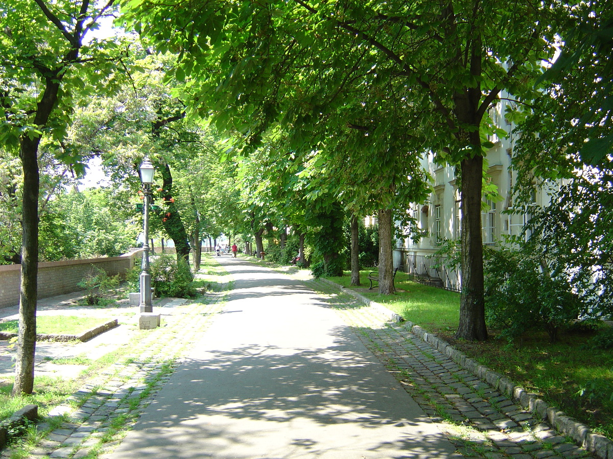 รูปถ่าย ฮังการี(Hungary) บูดาเปสต์(Budapest) 2004-05 37
