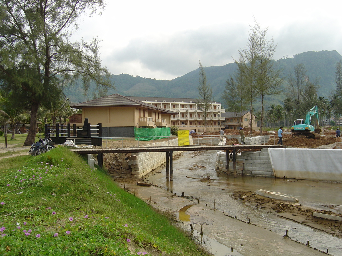 รูปถ่าย ไทย(Thailand) ภูเก็ต(Phuket) หาดกมลา(Kamala Beach) 2005-12 85