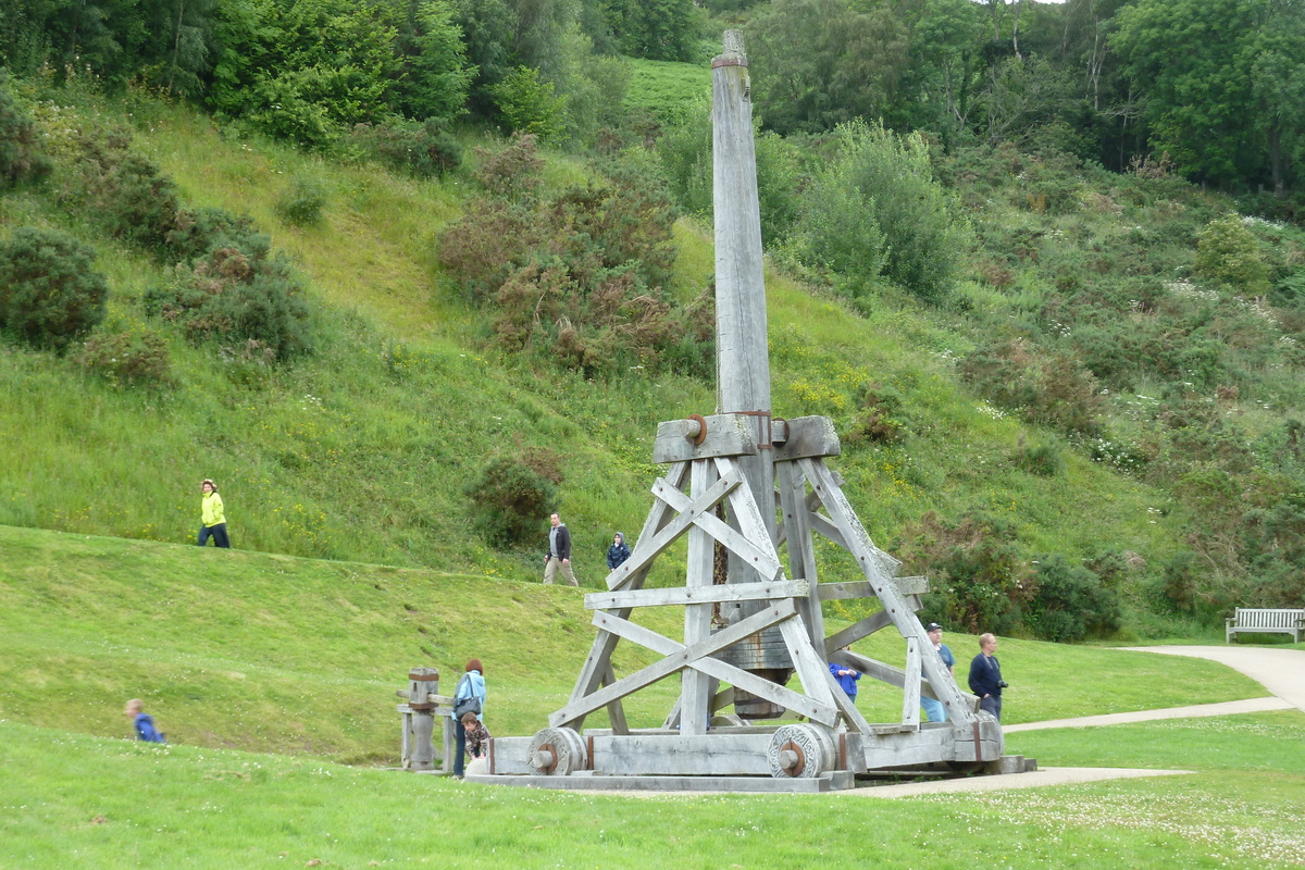 รูปถ่าย อังกฤษ(United Kingdom) สกอตแลนด์(Scotland) ปราสาทเออร์คูฮาร์ต (ทะเลสาบล็อกเนสส์)(Urquhart Castle (Loch Ness)) 2011-07 17