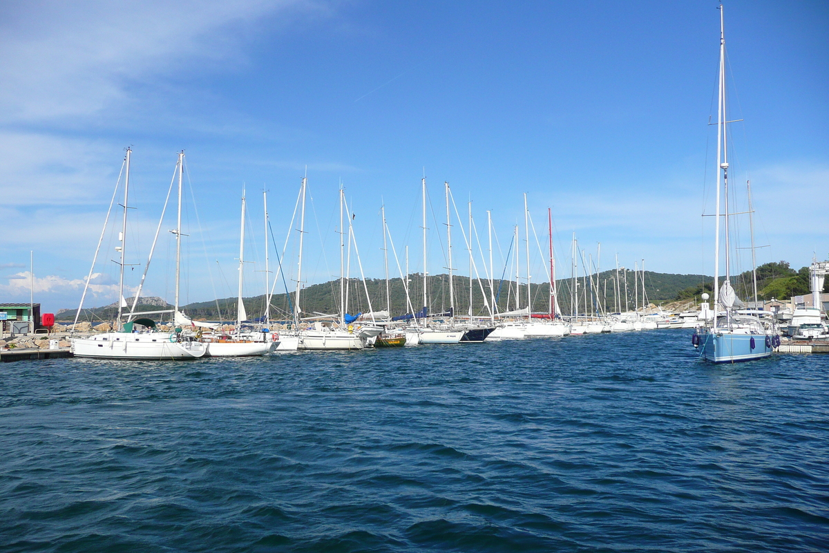 รูปถ่าย ฝรั่งเศส(France) เกาะปอร์เกอรอล(Porquerolles Island) ท่าเรือปอร์เกอรอล(Porquerolles harbour) 2008-05 17