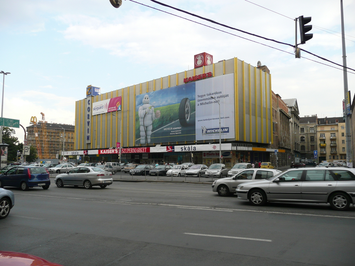 รูปถ่าย ฮังการี(Hungary) บูดาเปสต์(Budapest) ใจกลางบูดาเปสต์(Central Budapest) 2007-06 128