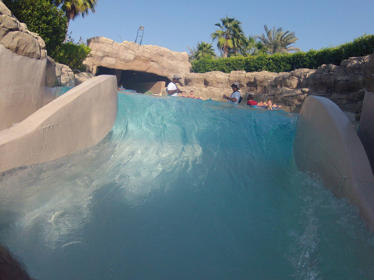 รูปถ่าย สหรัฐอาหรับเอมิเรตส์(United Arab Emirates) ดูไบ(Dubai) สวนน้ำอควาเวนเจอร์ ดูไบ(Dubai Aquaventure) 2012-01 47