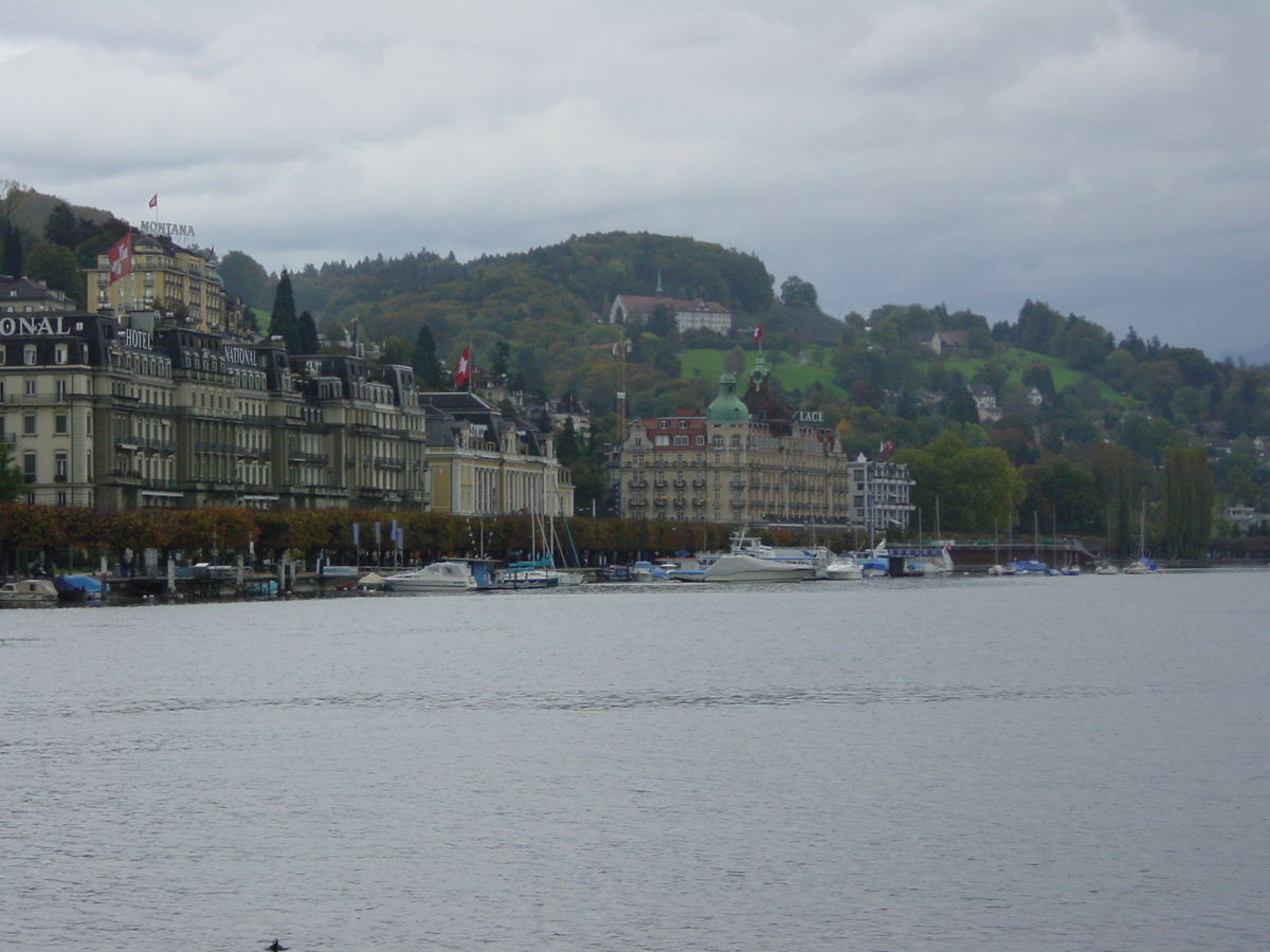 รูปถ่าย สวิสเซอร์แลนด์(Switzerland) ลูเซิร์น(Lucerne) 2001-10 30