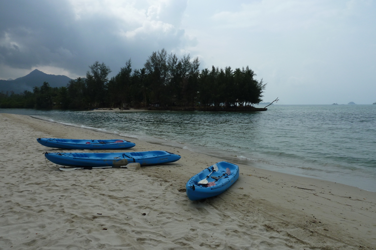 รูปถ่าย ไทย(Thailand) เกาะช้าง(Ko Chang) หาดคลองพร้าว(Klong Prao beach) 2011-02 29