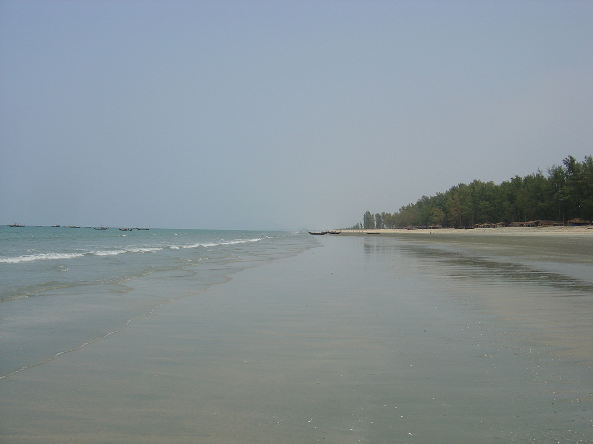 รูปถ่าย พม่า(Myanmar) หาดหม่องมะกัน(Maungmagan beach) 2005-01 79