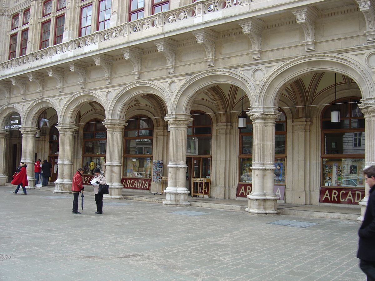 รูปถ่าย ออสเตรีย(Austria) เวียนนา(Vienna) 2005-03 124