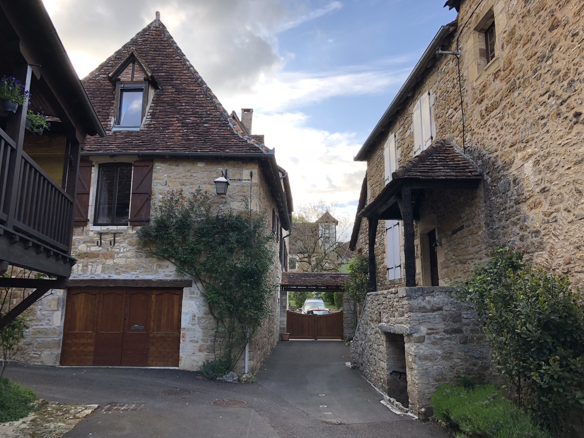 รูปถ่าย ฝรั่งเศส(France) กาเรนนัก(Carennac) 2018-04 75