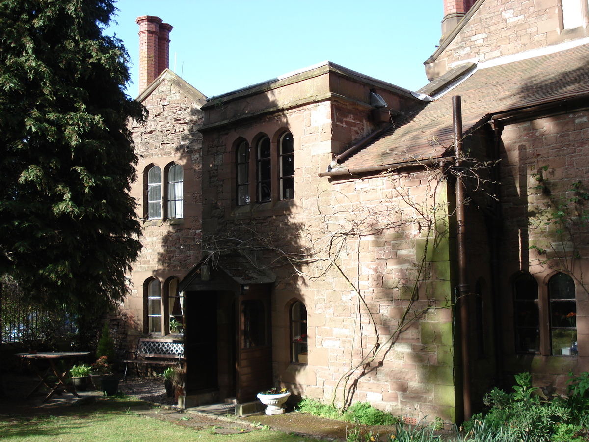 รูปถ่าย อังกฤษ(United Kingdom) มอนเมาธ์(Monmouth) 2006-05 26