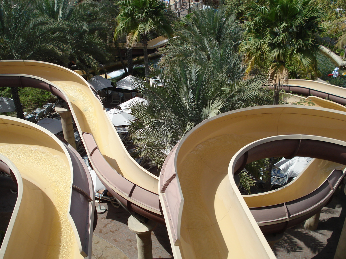 รูปถ่าย สหรัฐอาหรับเอมิเรตส์(United Arab Emirates) ดูไบ(Dubai) สวนน้ำไวลด์วาดี(Wild Wadi) 2007-03 25