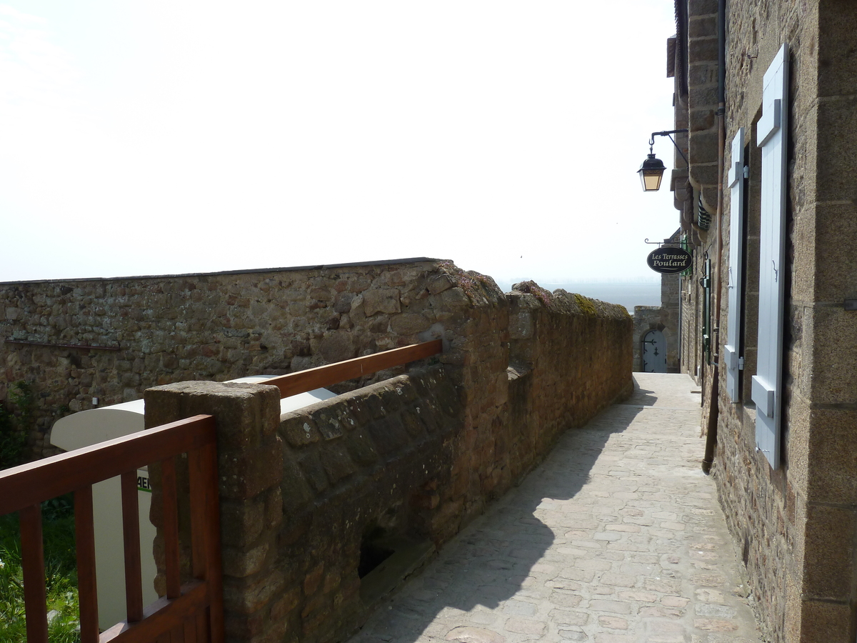 รูปถ่าย ฝรั่งเศส(France) มงแซ็งมีแชล(Mont St Michel) หมู่บ้านมงแซ็งมีแชล(Mont St Michel Village) 2010-04 27