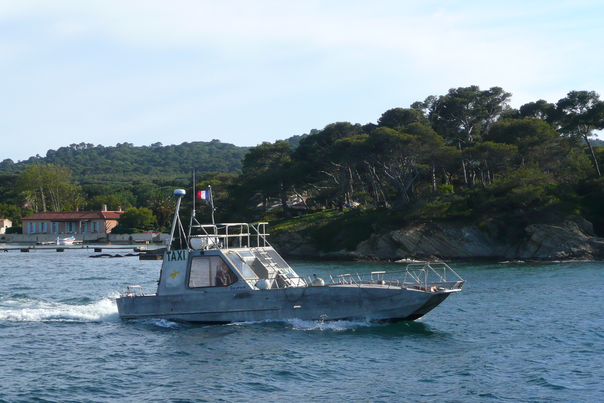 รูปถ่าย ฝรั่งเศส(France) เกาะปอร์เกอรอล(Porquerolles Island) ท่าเรือปอร์เกอรอล(Porquerolles harbour) 2008-05 63