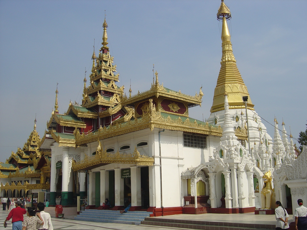 รูปถ่าย พม่า(Myanmar) ย่างกุ้ง(Yangon) พระมหาเจดีย์ชเวกากอง(Shwedagon Pagoda) 2005-01 29