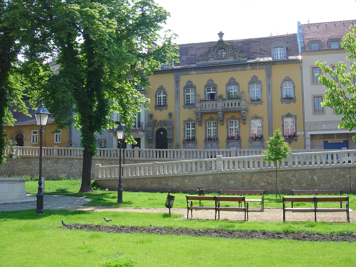 รูปถ่าย ฮังการี(Hungary) บูดาเปสต์(Budapest) 2004-05 29
