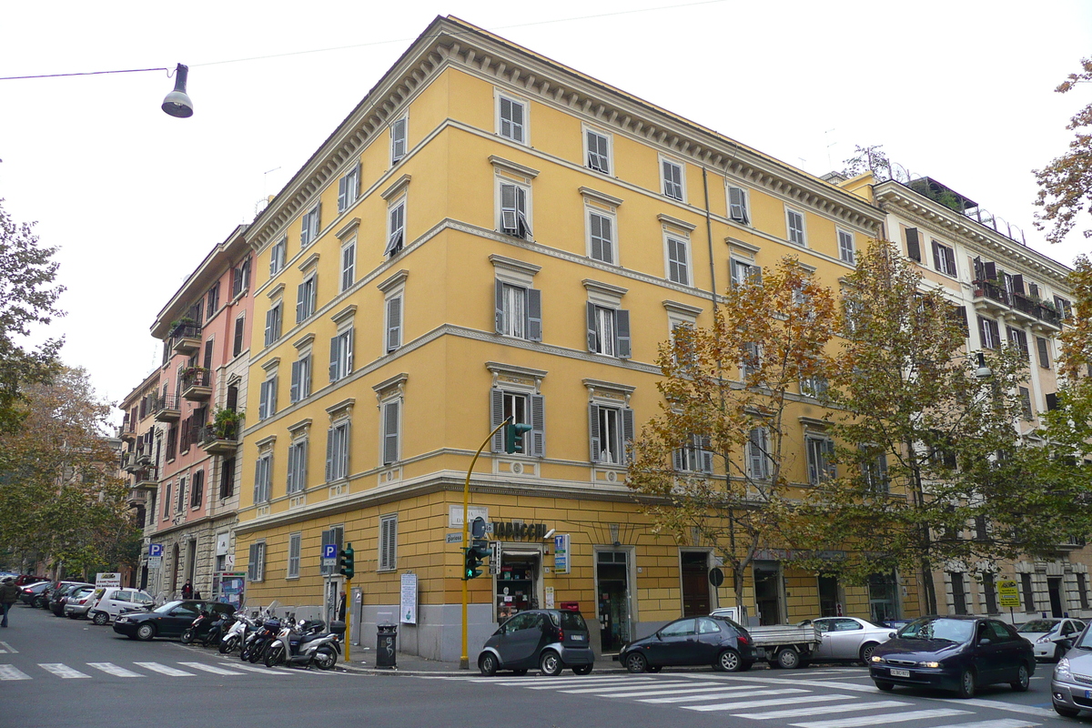รูปถ่าย อิตาลี(Italy) โรม(Rome) ถนนกลอรีโอโซ(Viale Glorioso) 2007-11 5