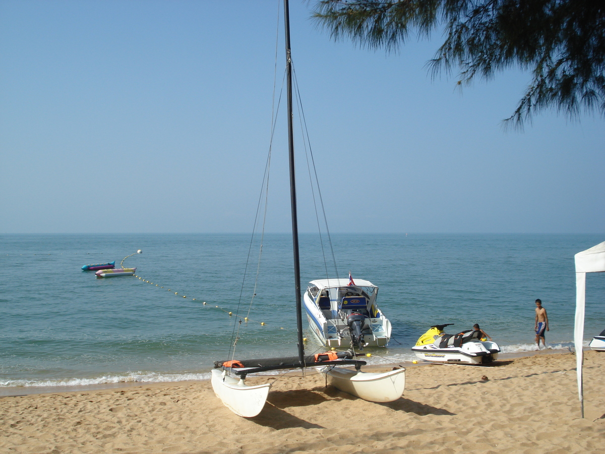 รูปถ่าย ไทย(Thailand) จอมเทียน(Jomtien) ริมทะเลจอมเทียน(Jomtien Seashore) 2008-01 68