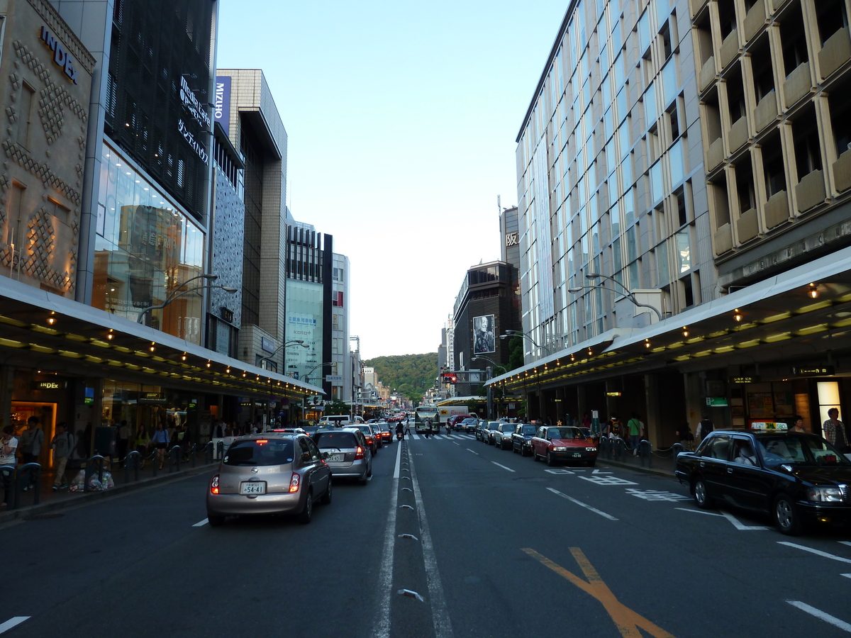 รูปถ่าย ญี่ปุ่น(Japan) เกียวโต(Kyoto) ถนนชิโจ(Shijo dori) 2010-06 9