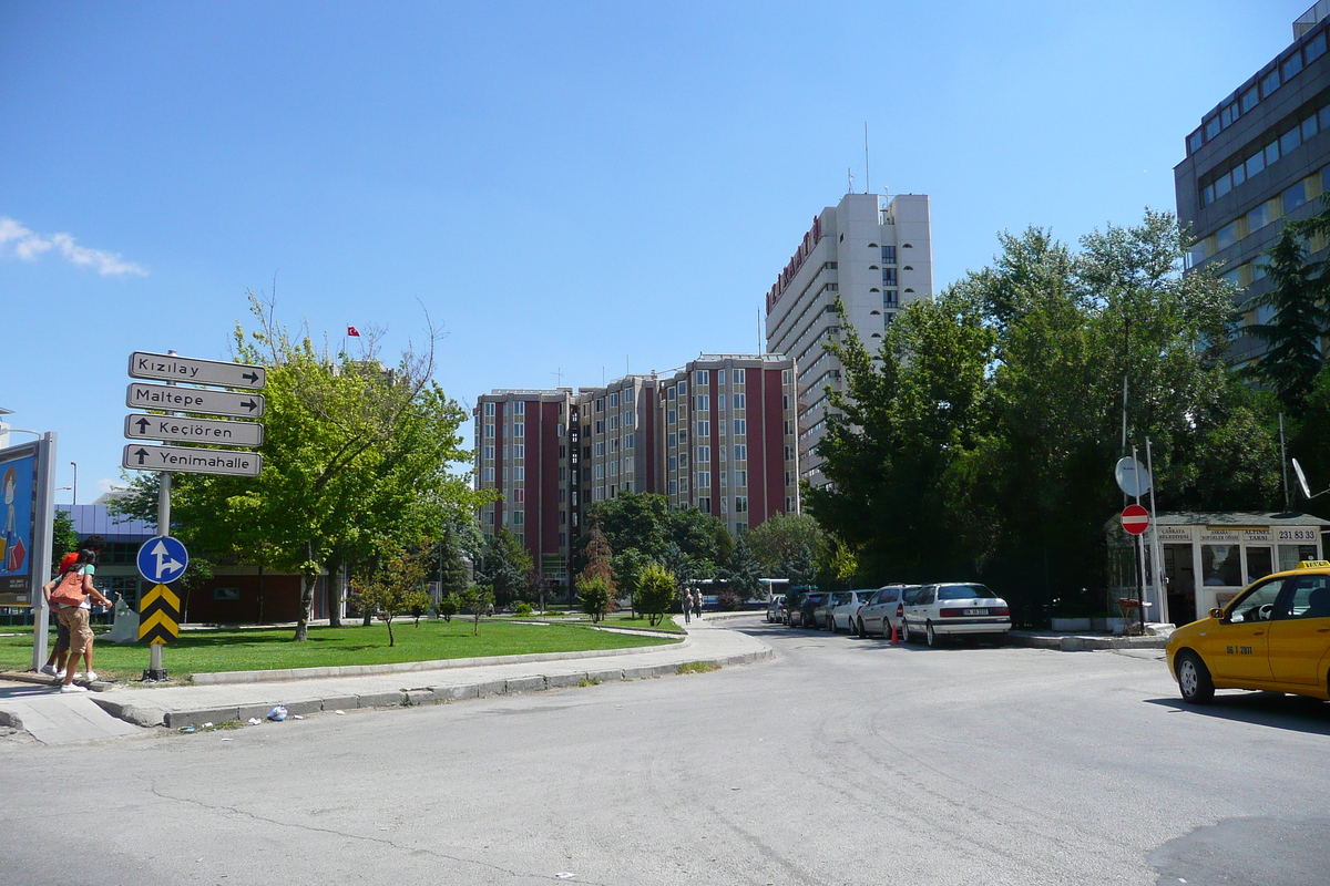 รูปถ่าย ตุรกี(Turkey) อังการา(Ankara) ถนนจากบิลเคนต์ไปอังการา(Bilkent to Ankara road) 2008-07 31