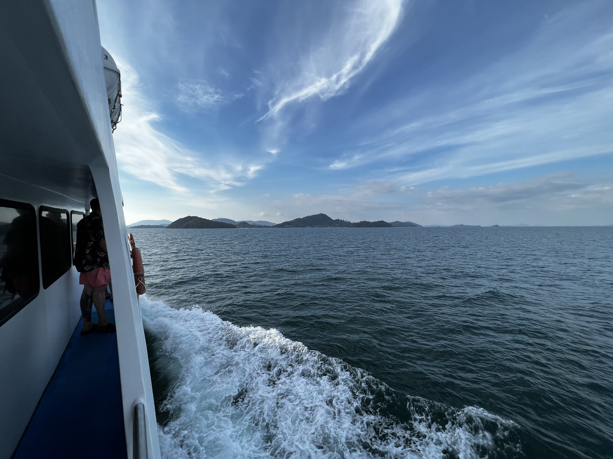 รูปถ่าย ไทย(Thailand) เรือเฟอร์รีจากเกาะพีพีไปภูเก็ต(Ko Phi Phi to Phuket Ferry) 2021-12 20