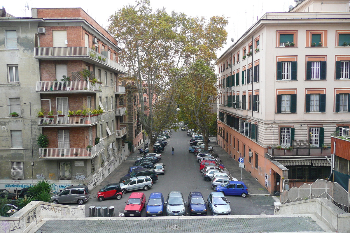 รูปถ่าย อิตาลี(Italy) โรม(Rome) ถนนกลอรีโอโซ(Viale Glorioso) 2007-11 29