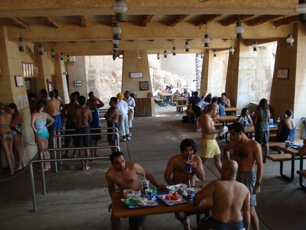รูปถ่าย สหรัฐอาหรับเอมิเรตส์(United Arab Emirates) ดูไบ(Dubai) สวนน้ำไวลด์วาดี(Wild Wadi) 2007-03 242