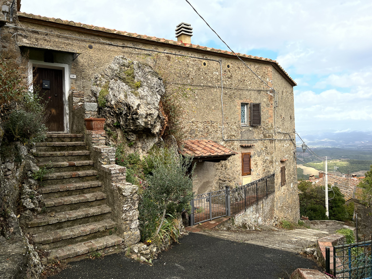รูปถ่าย อิตาลี(Italy) ลาซัสซา(La Sassa) 2021-09 33