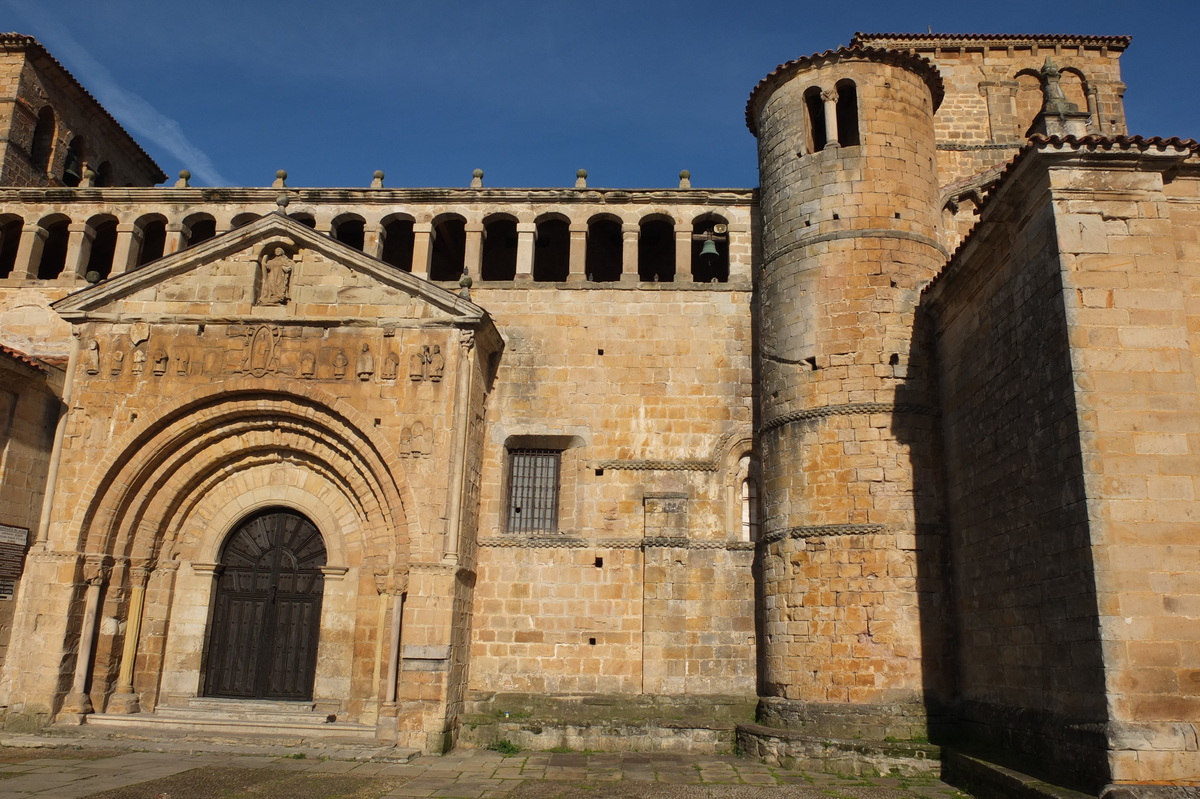 รูปถ่าย สเปน(Spain) ซันตีญานาเดลมาร์(Santillana del Mar) 2013-01 91