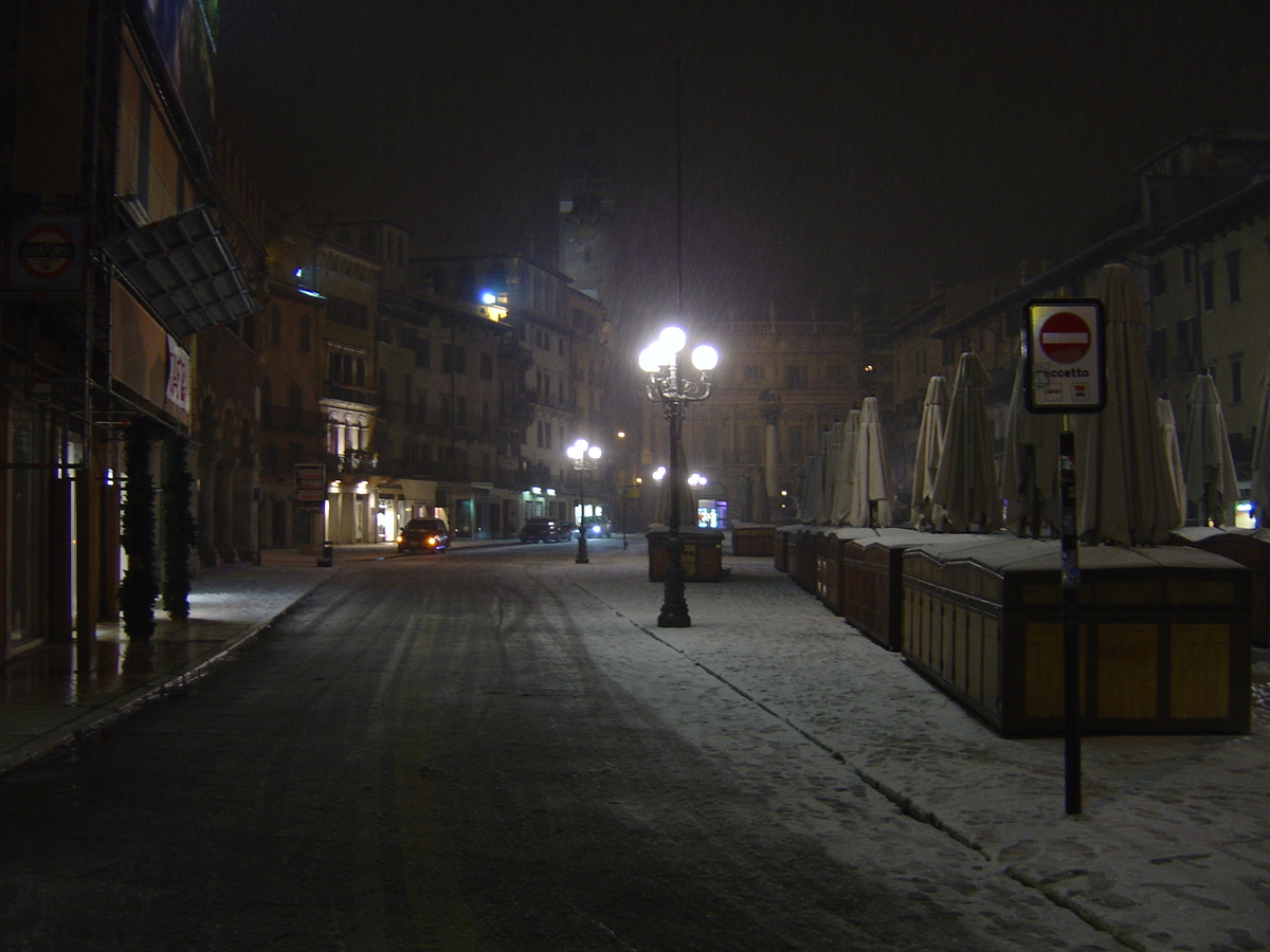 รูปถ่าย อิตาลี(Italy) เวโรเน่(Verona) 2005-03 0