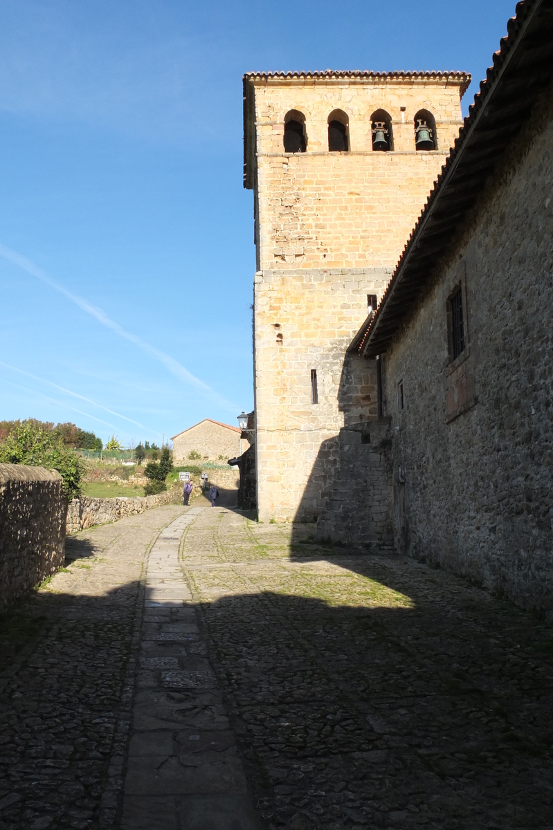 รูปถ่าย สเปน(Spain) ซันตีญานาเดลมาร์(Santillana del Mar) 2013-01 12