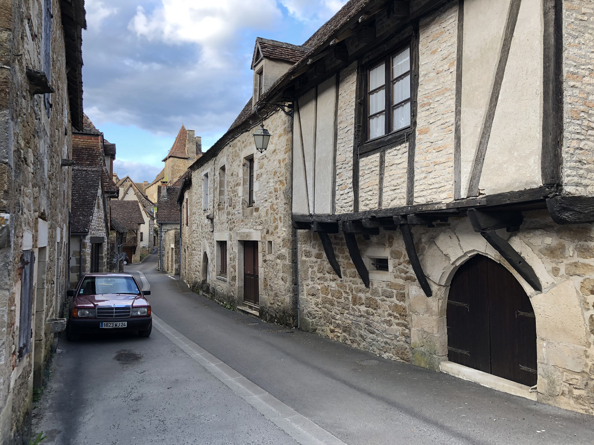รูปถ่าย ฝรั่งเศส(France) กาเรนนัก(Carennac) 2018-04 124