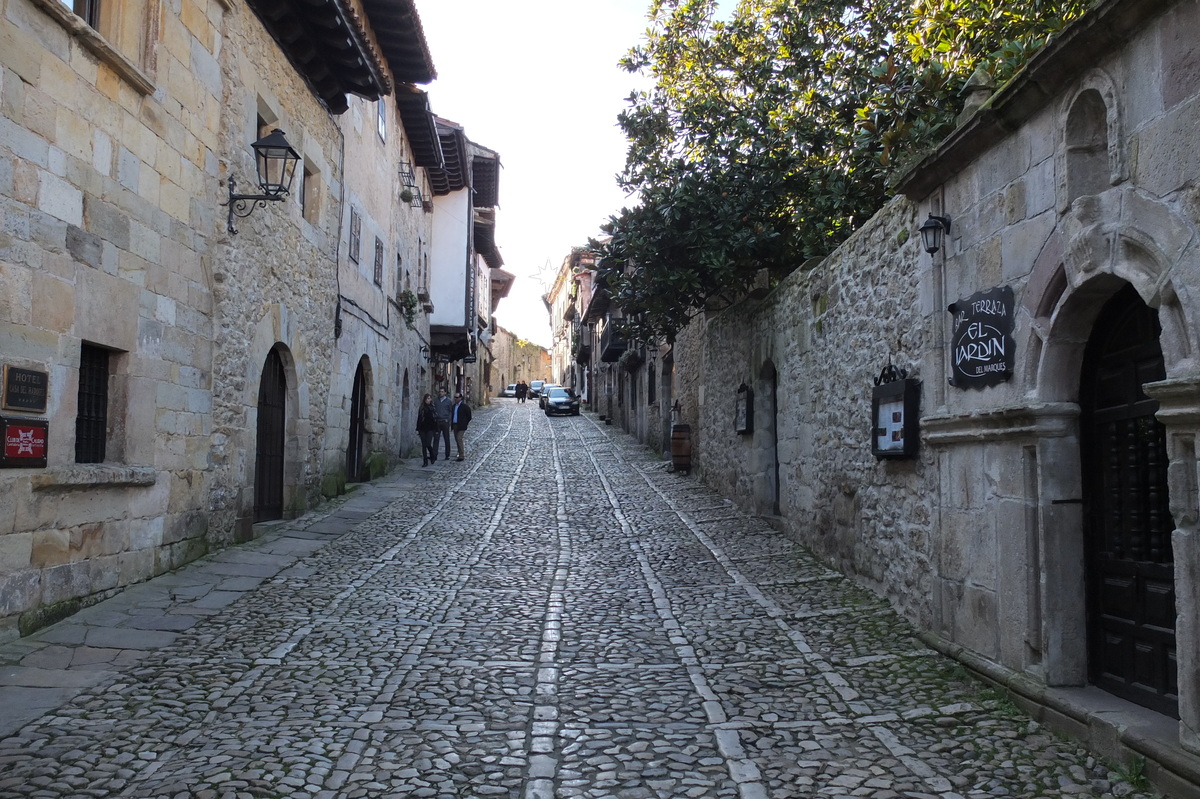 รูปถ่าย สเปน(Spain) ซันตีญานาเดลมาร์(Santillana del Mar) 2013-01 17