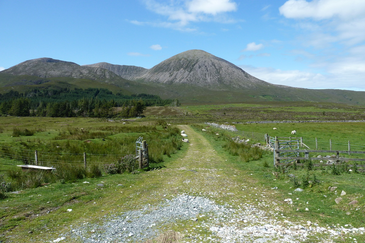รูปถ่าย อังกฤษ(United Kingdom) เกาะสกาย(Skye) เทือกเขาคูลิน(The Cuillin) 2011-07 6