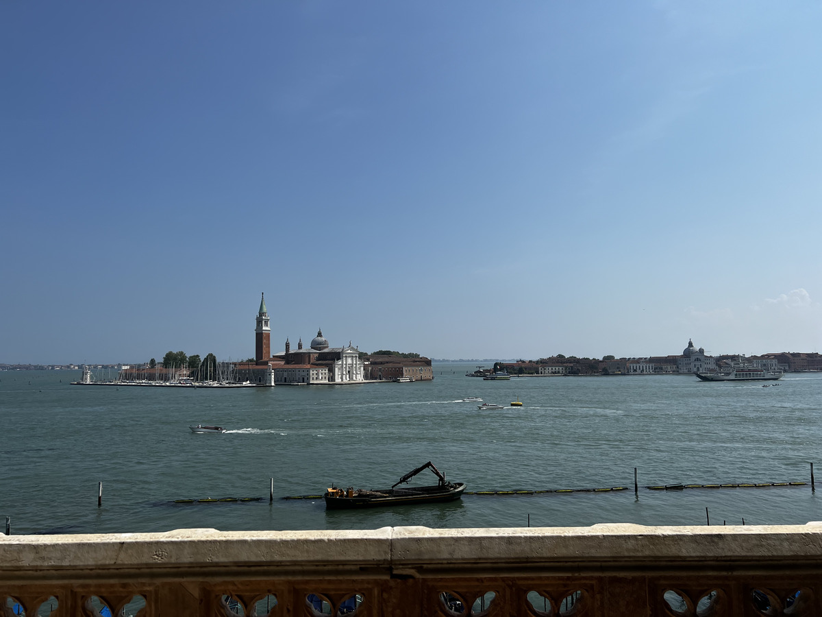 รูปถ่าย อิตาลี(Italy) เวนีส(Venice) พระราชวังดอจ (ปาลัซโซดูกาเล)(Doge's Palace (Palazzo Ducale)) 2022-05 26