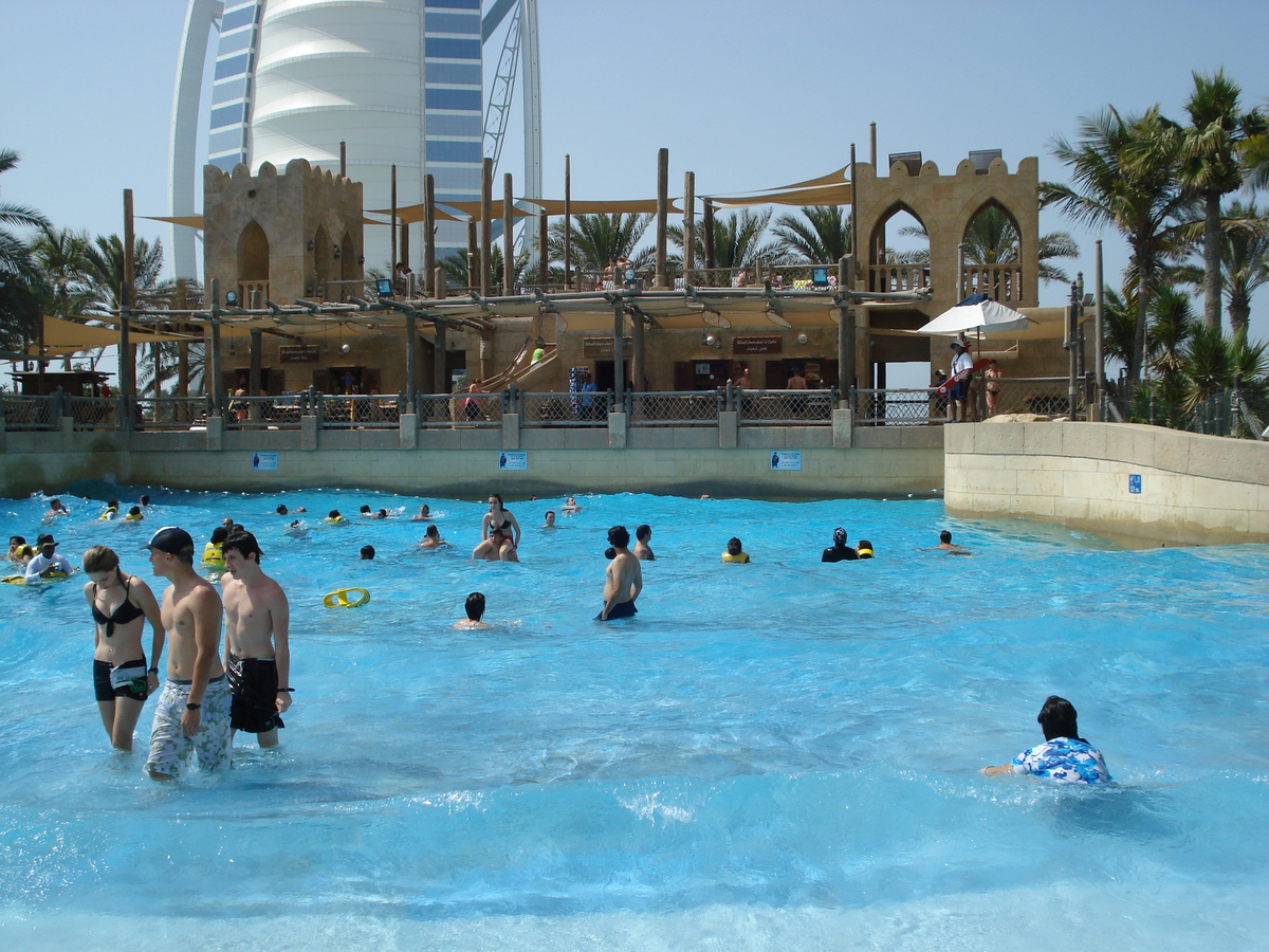 รูปถ่าย สหรัฐอาหรับเอมิเรตส์(United Arab Emirates) ดูไบ(Dubai) สวนน้ำไวลด์วาดี(Wild Wadi) 2007-03 14