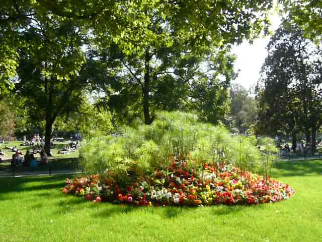 รูปถ่าย ฝรั่งเศส(France) ปารีส(Paris) สวนมงโซ(Monceau Garden) 2007-09 4