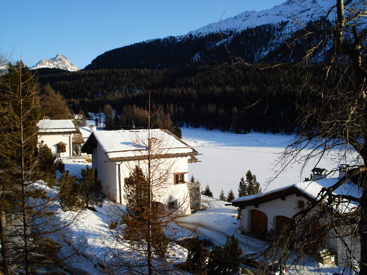 รูปถ่าย สวิสเซอร์แลนด์(Switzerland) เซนต์มอริตซ์ ชลาริญญา(St Moritz Schlarigna) 2007-01 53