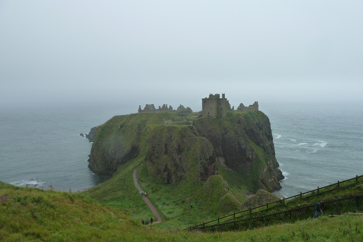 รูปถ่าย อังกฤษ(United Kingdom) สกอตแลนด์(Scotland) ปราสาทดันนอตตาร์(Dunnottar Castle) 2011-07 10