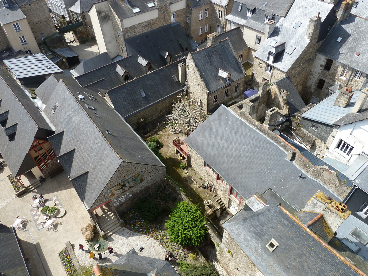 รูปถ่าย ฝรั่งเศส(France) ดีน็อง(Dinan) หอนาฬิกาดีน็อง(Dinan clock tower) 2010-04 25
