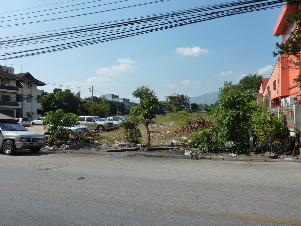 รูปถ่าย ไทย(Thailand) เชียงใหม่(Chiang Mai) ถนนสามล้าน(Sam Lan Road) 2009-12 4