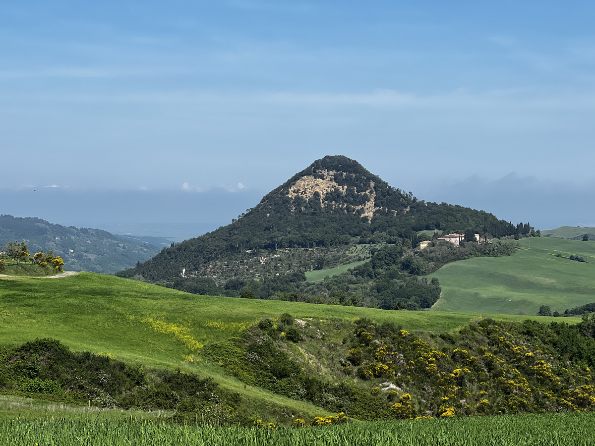 รูปถ่าย อิตาลี(Italy) วอลแตร์รา(Volterra) 2022-05 4
