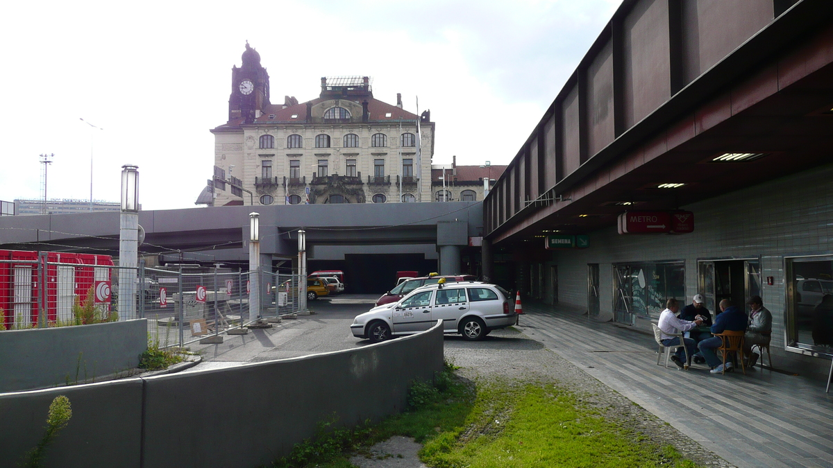 รูปถ่าย สาธารณรัฐเช็ก(Czech Republic) ปราก(Prague) สถานีรถไฟหลักปราก(Hlavni Nadrazi) 2007-07 4