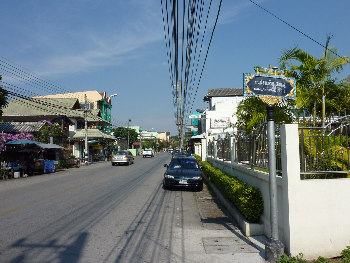 รูปถ่าย ไทย(Thailand) เชียงใหม่(Chiang Mai) ถนนสามล้าน(Sam Lan Road) 2009-12 37